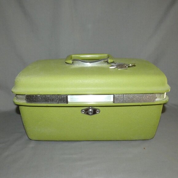 Vintage Royal Traveller by Samsonite Green Train Case with Tray & Keys - Picture 1 of 10